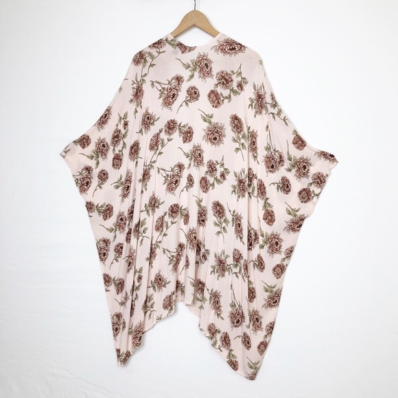 Forever, 21 blush pink floral BoHo kimono - Picture 6 of 6